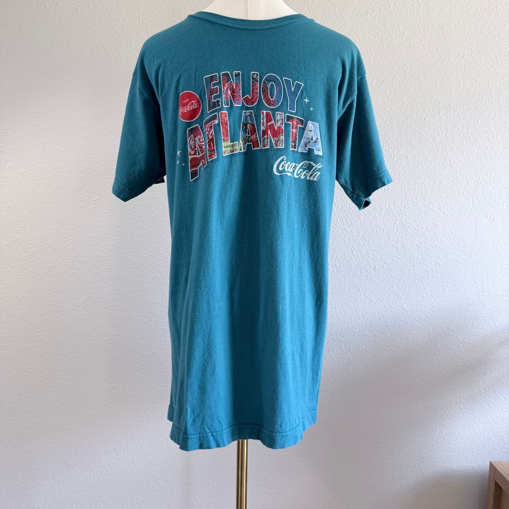 Coca Cola Enjoy Atlanta Vintage Graphic T-Shirt Mens Medium Teal Blue Cotton